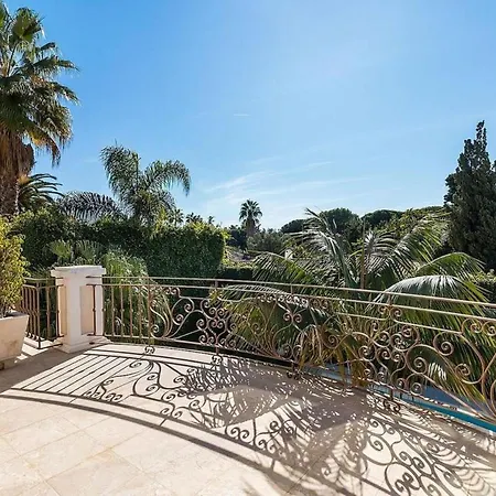 Villa In Golden Mile With Heated Pool
