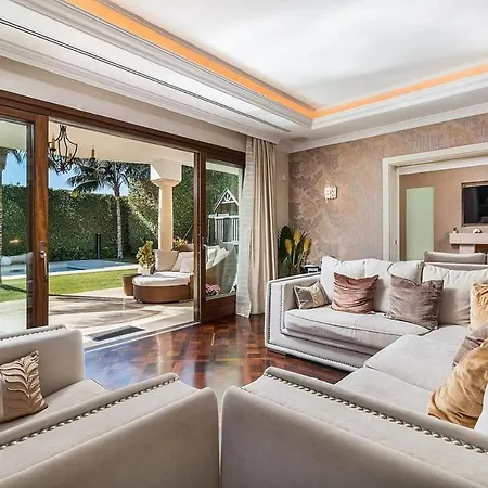 In Golden Mile With Heated Pool *