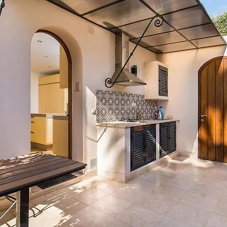Villa In Golden Mile With Heated Pool *